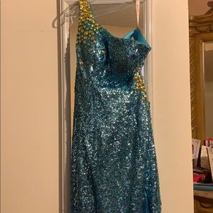 Prom dress